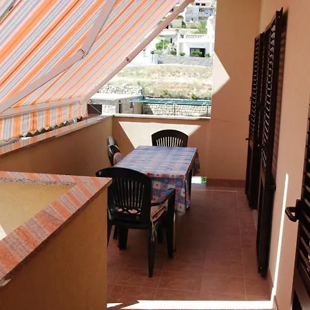 Lägenhet Apartments Villa Andreja *