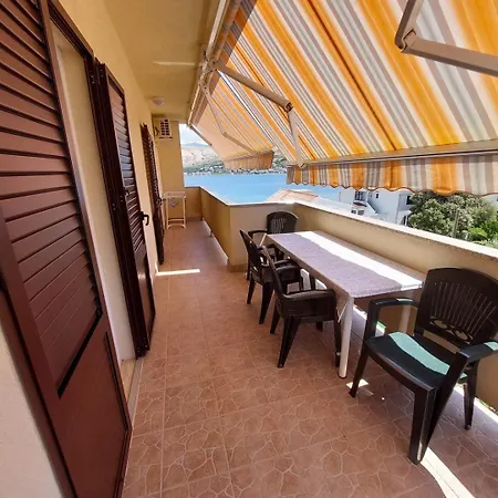 Lägenhet Apartments Villa Andreja *