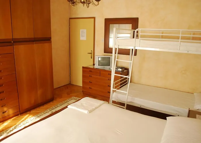 Apartments Villa Andreja Lägenhet *